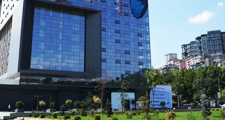 Üniversite Öğrencileri Mutsuz