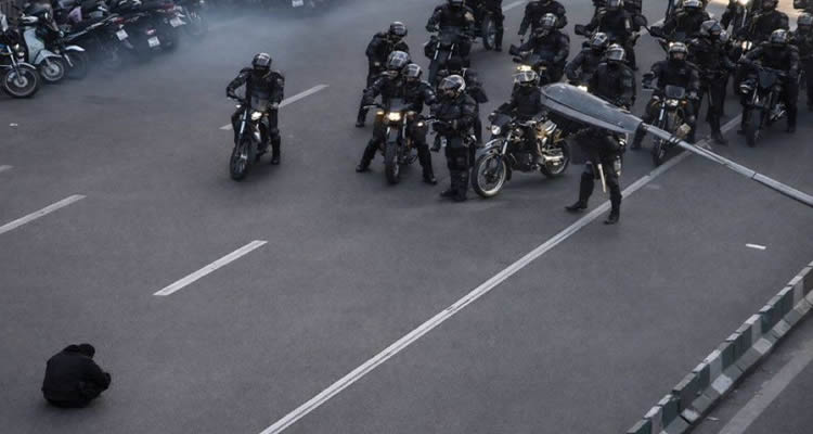 İran Halkı Değişim İstiyor