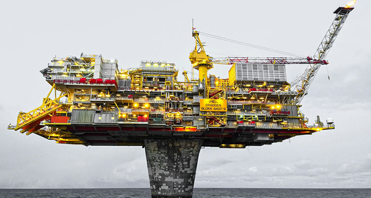 PETROL FİYATLARI TÜRK EKONOMİSİNİ TEHDİT EDİYOR