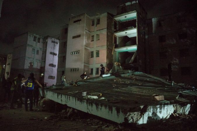 Venezuela’da 7.5 Şiddetinde Yıkıcı Deprem