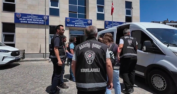 Sahte Şase Numaralı Araç Çetesine Darbe: 42 Gözaltı
