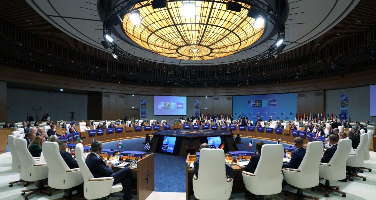 NATO Ankara Zirvesi Bildirisi : Kolektif Savunma Vurgusu