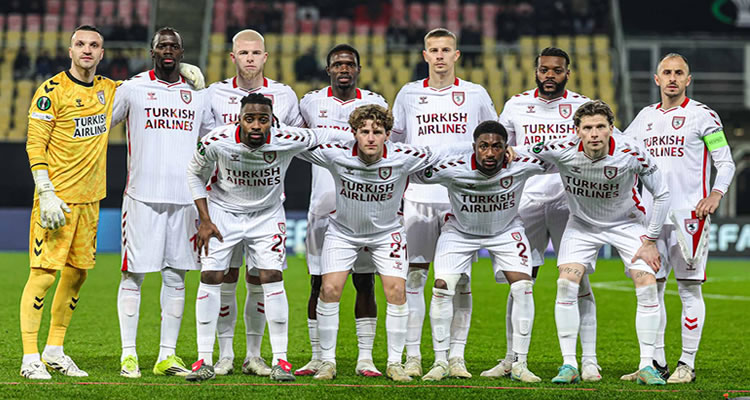 Samsunspor Evinde Mağlup