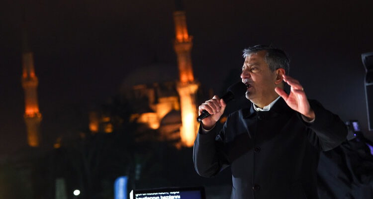 CHP GENEL BAŞKANI ÖZGÜR ÖZEL SARAÇHANE'DE KONUŞTU