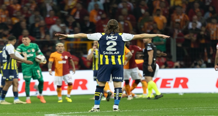 Fenerbahçe, Şampiyonluk İçin Kritik Dönemeçte