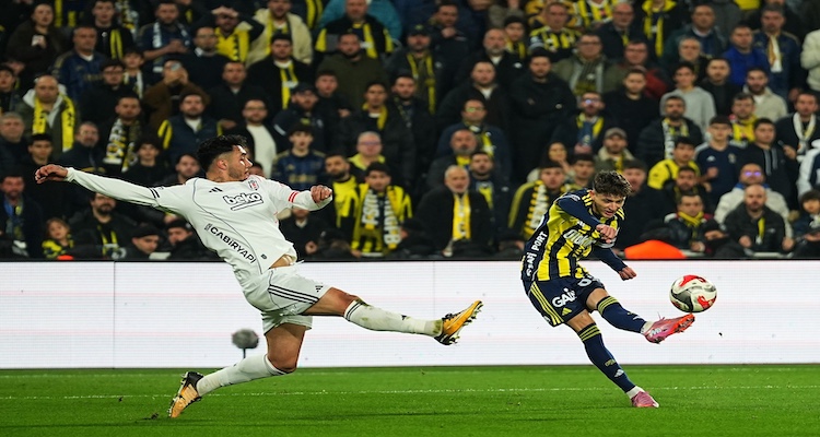Fenerbahçe-Beşiktaş Ezeli Rekabetinde Yabancı Futbolcu Damgası