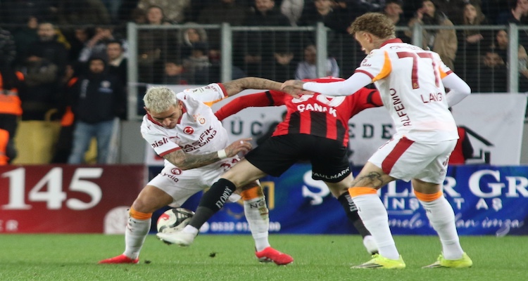 Trendyol Süper Lig'de Galatasaray, Gençlerbirliğini 2-1 Yenerek Şampiyonluğa Yaklaştı